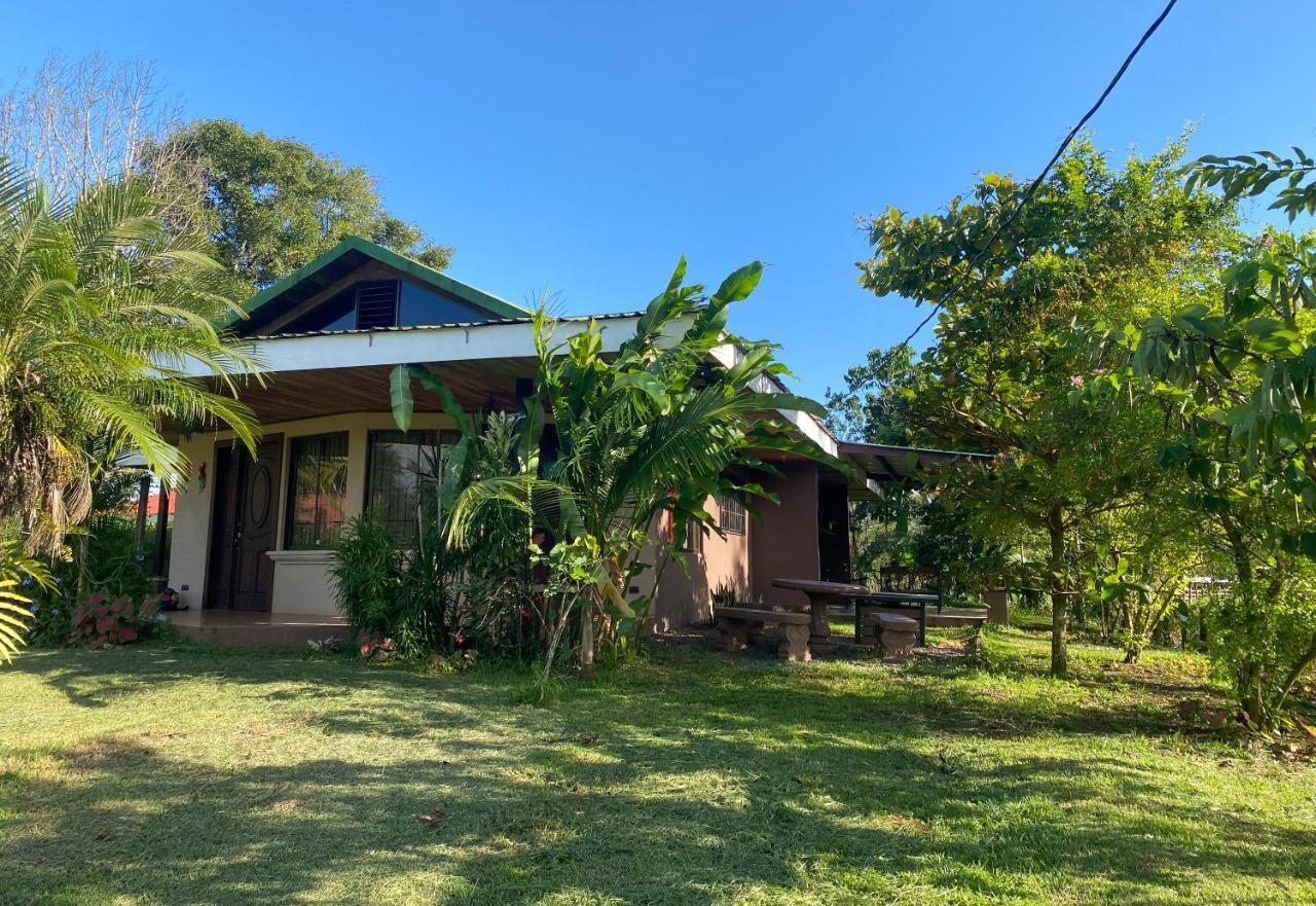 Villa Hortensias La Fortuna Exterior foto